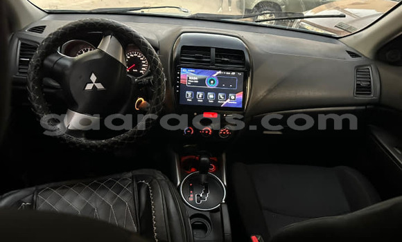 Acheter Occasion Voiture Mitsubishi ASX Bleu à Dakar, Dakar Acheter Occasion Voiture Mitsubishi ASX Bleu à Dakar, Dakar