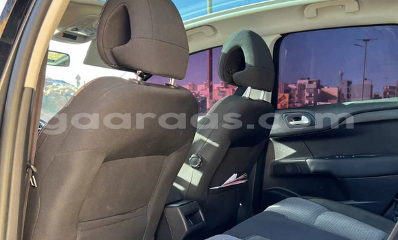 Acheter Import Voiture Citroen C4 Gris à Dakar, Dakar Acheter Import Voiture Citroen C4 Gris à Dakar, Dakar