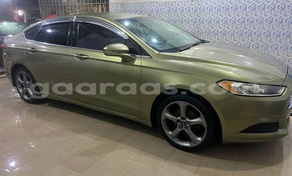 Buy Used Ford Fusion Green Car in Dakar in Dakar