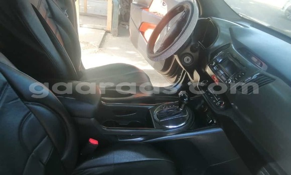 Acheter Occasion Voiture Kia Sportage Beige à Mbour, Thies Acheter Occasion Voiture Kia Sportage Beige à Mbour, Thies