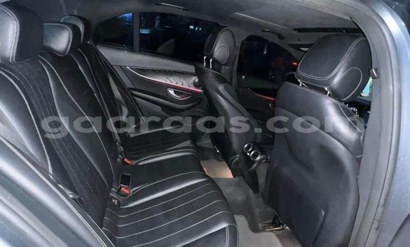 Acheter Occasion Voiture Mercedes-Benz E-Classe Autre à Dakar, Dakar Acheter Occasion Voiture Mercedes-Benz E-Classe Autre à Dakar, Dakar
