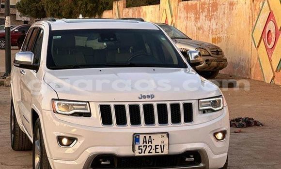 Acheter Occasion Voiture Jeep Grand Cherokee Blanc à Dakar, Dakar Acheter Occasion Voiture Jeep Grand Cherokee Blanc à Dakar, Dakar