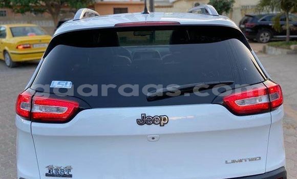 Acheter Occasion Voiture Jeep Cherokee Blanc à Dakar, Dakar Acheter Occasion Voiture Jeep Cherokee Blanc à Dakar, Dakar