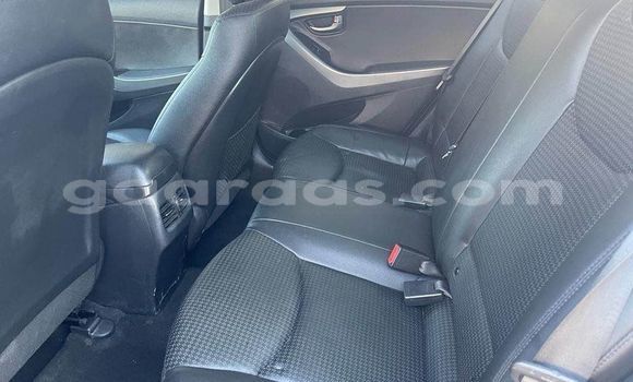 Buy Used Hyundai Elantra Silver Car in Dakar in Dakar Buy Used Hyundai Elantra Silver Car in Dakar in Dakar