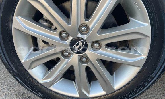 Buy Used Hyundai Elantra Silver Car in Dakar in Dakar Buy Used Hyundai Elantra Silver Car in Dakar in Dakar