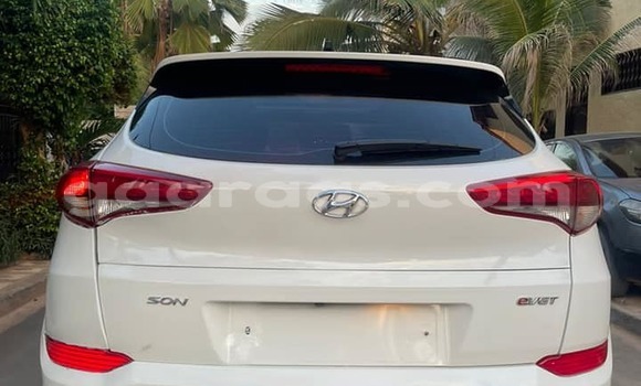 Dieundeu Occasion Hyundai Tucson White Auto in Dakar in Dakar Dieundeu Occasion Hyundai Tucson White Auto in Dakar in Dakar