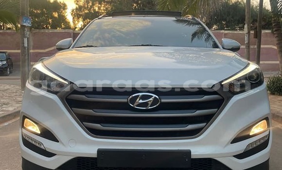 Dieundeu Occasion Hyundai Tucson White Auto in Dakar in Dakar Dieundeu Occasion Hyundai Tucson White Auto in Dakar in Dakar