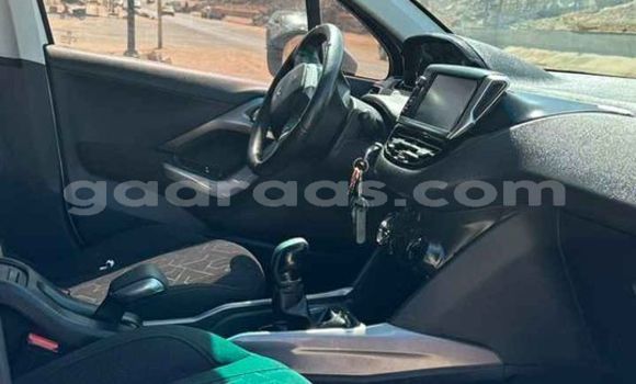 Dieundeu Occasion Peugeot 2008 White Auto in Dakar in Dakar Dieundeu Occasion Peugeot 2008 White Auto in Dakar in Dakar