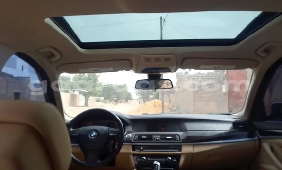 Dieundeu Occasion BMW 5–Series White Auto in Dakar in Dakar Dieundeu Occasion BMW 5–Series White Auto in Dakar in Dakar