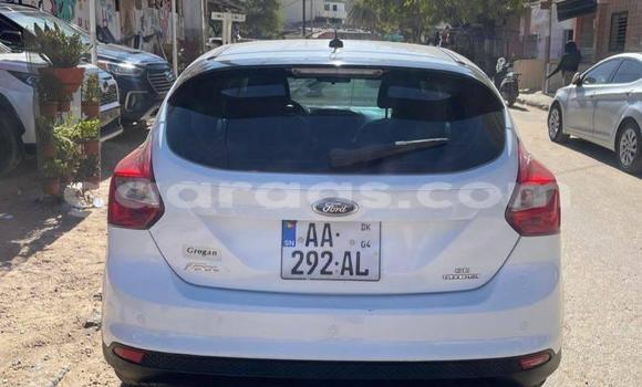 Acheter Occasion Voiture Ford Focus Blanc à Dakar, Dakar Acheter Occasion Voiture Ford Focus Blanc à Dakar, Dakar