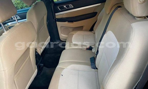 Acheter Occasion Voiture Ford Explorer Noir à Dakar, Dakar Acheter Occasion Voiture Ford Explorer Noir à Dakar, Dakar