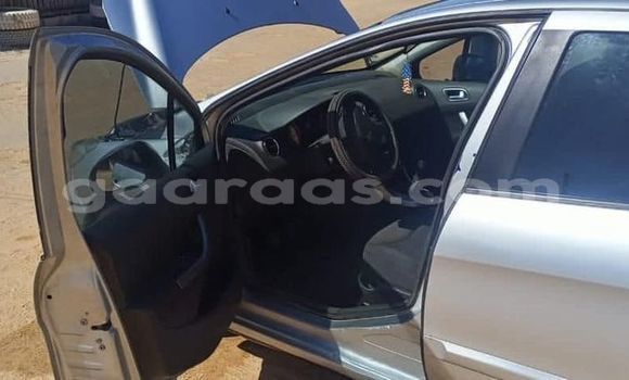 Dieundeu Occasion Peugeot 308 Silver Auto in Dakar in Dakar Dieundeu Occasion Peugeot 308 Silver Auto in Dakar in Dakar