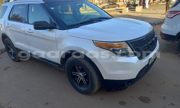 Acheter Occasion Voiture Ford Explorer Blanc à Dakar, Dakar