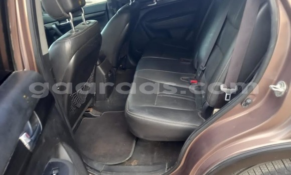 Dieundeu Occasion Kia Sorento Brown Auto in Dakar in Dakar Dieundeu Occasion Kia Sorento Brown Auto in Dakar in Dakar