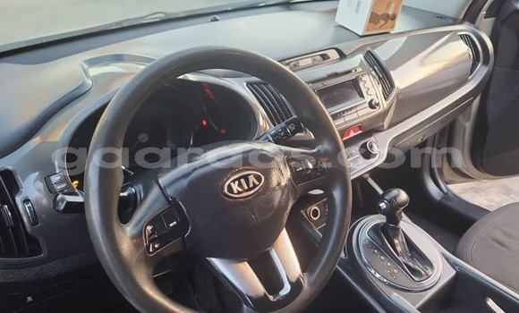 Acheter Occasion Voiture Kia Sportage Beige à Dakar, Dakar Acheter Occasion Voiture Kia Sportage Beige à Dakar, Dakar