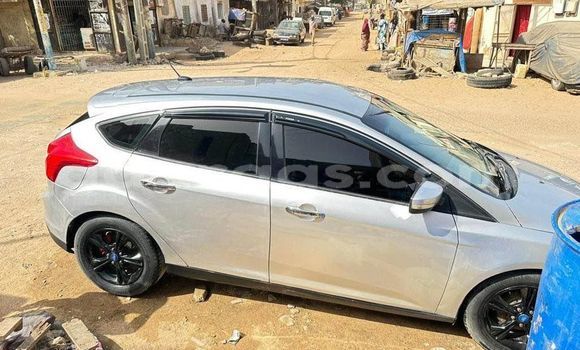 Acheter Occasion Voiture Ford Focus Gris à Dakar, Dakar Acheter Occasion Voiture Ford Focus Gris à Dakar, Dakar
