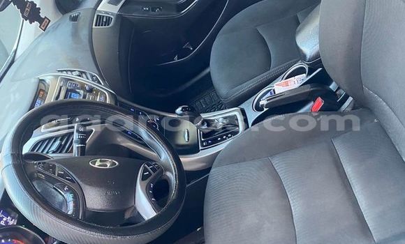 Acheter Occasion Voiture Hyundai Elantra Blanc à Dakar, Dakar Acheter Occasion Voiture Hyundai Elantra Blanc à Dakar, Dakar