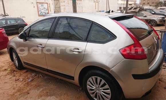 Acheter Occasion Voiture Citroen C4 Beige à Dakar, Dakar Acheter Occasion Voiture Citroen C4 Beige à Dakar, Dakar