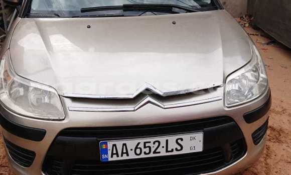 Acheter Occasion Voiture Citroen C4 Beige à Dakar, Dakar Acheter Occasion Voiture Citroen C4 Beige à Dakar, Dakar