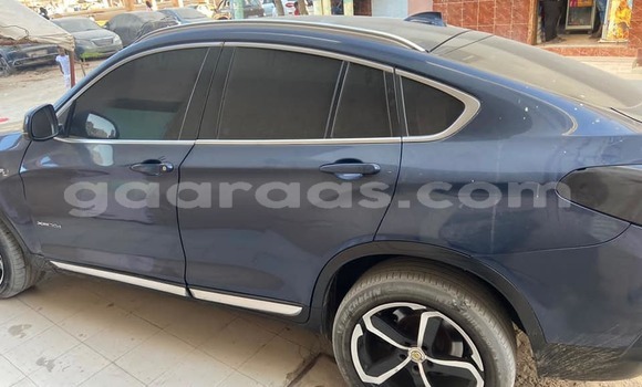 Acheter Occasion Voiture BMW X4 Bleu à Dakar, Dakar Acheter Occasion Voiture BMW X4 Bleu à Dakar, Dakar