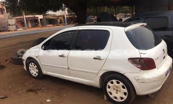 Acheter Occasion Voiture Peugeot 307 Blanc à Dakar, Dakar Acheter Occasion Voiture Peugeot 307 Blanc à Dakar, Dakar