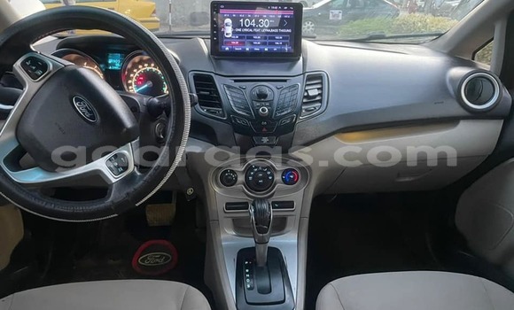 Acheter Occasion Voiture Ford Focus Rouge à Dakar, Dakar Acheter Occasion Voiture Ford Focus Rouge à Dakar, Dakar