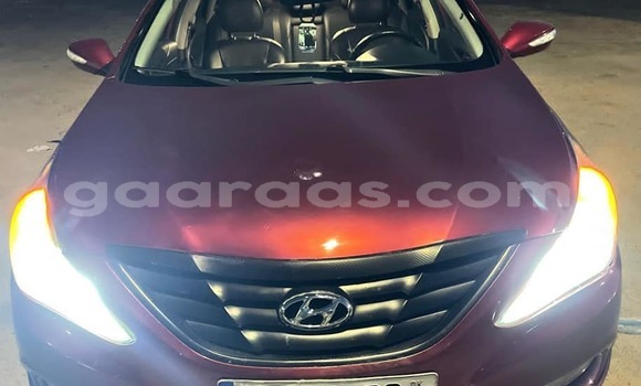 Buy Used Hyundai Sonata Red Car in Dakar in Dakar