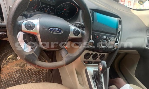 Acheter Occasion Voiture Ford Focus Bleu à Dakar, Dakar Acheter Occasion Voiture Ford Focus Bleu à Dakar, Dakar