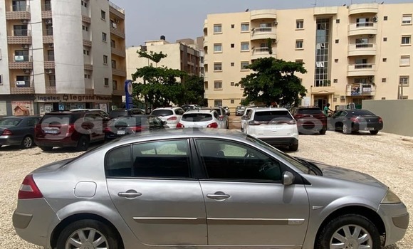 Acheter Occasion Voiture Renault Megane Gris à Dakar, Dakar Acheter Occasion Voiture Renault Megane Gris à Dakar, Dakar