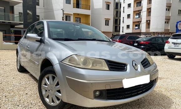 Acheter Occasion Voiture Renault Megane Gris à Dakar, Dakar Acheter Occasion Voiture Renault Megane Gris à Dakar, Dakar