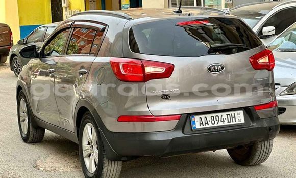 Dieundeu Occasion Kia Sportage Silver Auto in Dakar in Dakar Dieundeu Occasion Kia Sportage Silver Auto in Dakar in Dakar