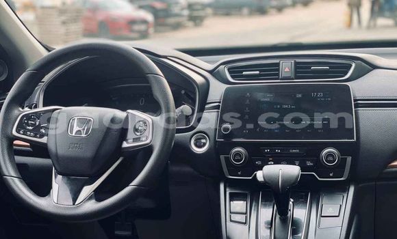 Buy Used Honda CR–V White Car in Dakar in Dakar Buy Used Honda CR–V White Car in Dakar in Dakar