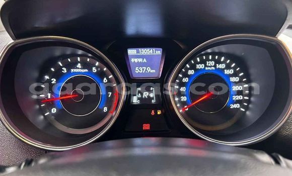 Buy Used Hyundai Avante Silver Car in Dakar in Dakar Buy Used Hyundai Avante Silver Car in Dakar in Dakar