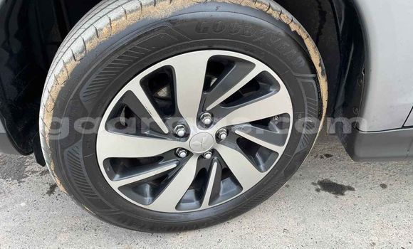 Buy Used Hyundai Avante Silver Car in Dakar in Dakar Buy Used Hyundai Avante Silver Car in Dakar in Dakar