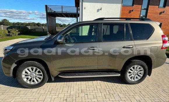 Buy Used Toyota Land Cruiser Prado Brown Car in Dakar in Dakar Buy Used Toyota Land Cruiser Prado Brown Car in Dakar in Dakar