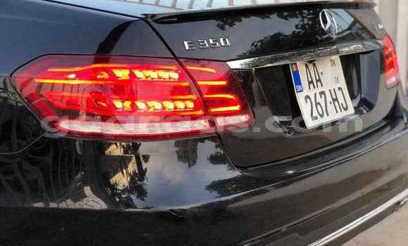 Dieundeu Occasion Mercedes-Benz E-Classe Black Auto in Dakar in Dakar Dieundeu Occasion Mercedes-Benz E-Classe Black Auto in Dakar in Dakar