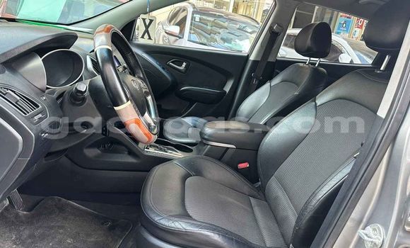 Dieundeu Occasion Hyundai Tucson Silver Auto in Dakar in Dakar Dieundeu Occasion Hyundai Tucson Silver Auto in Dakar in Dakar