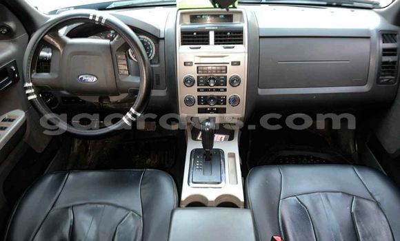 Buy Used Ford Escape Blue Car in Dakar in Dakar Buy Used Ford Escape Blue Car in Dakar in Dakar