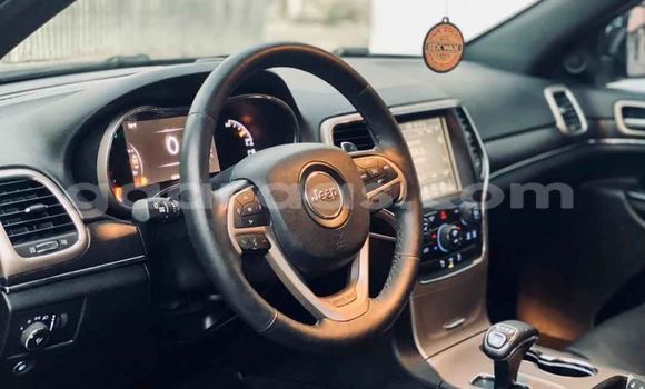 Dieundeu Occasion Jeep Grand Cherokee Black Auto in Dakar in Dakar Dieundeu Occasion Jeep Grand Cherokee Black Auto in Dakar in Dakar