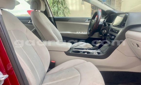 Acheter Occasion Voiture Hyundai Sonata Rouge à Dakar, Dakar Acheter Occasion Voiture Hyundai Sonata Rouge à Dakar, Dakar