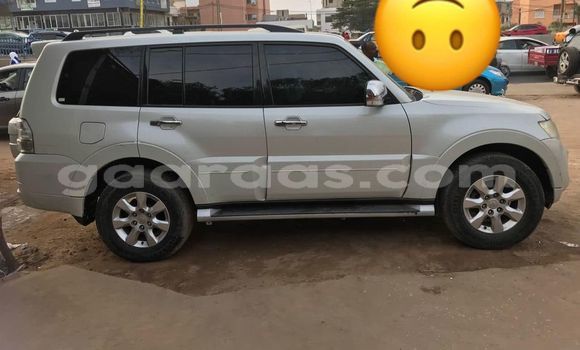 Buy Used Mitsubishi Pajero White Car in Dakar in Dakar
