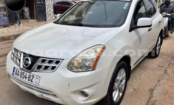 Acheter Occasion Voiture Nissan Rogue Blanc à Dakar, Dakar Acheter Occasion Voiture Nissan Rogue Blanc à Dakar, Dakar