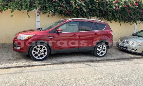 Acheter Occasion Voiture Ford Escape Rouge à Dakar, Dakar