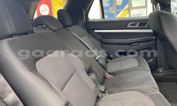 Buy Used Ford Explorer Other Car in Dakar in Dakar Buy Used Ford Explorer Other Car in Dakar in Dakar