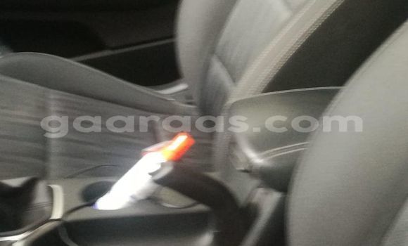 Acheter Occasion Voiture Kia Sportage Blanc à Dakar, Dakar Acheter Occasion Voiture Kia Sportage Blanc à Dakar, Dakar