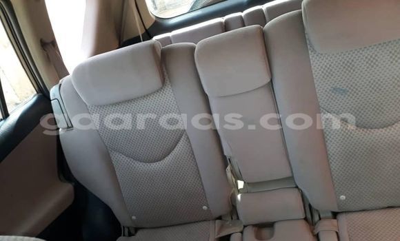 Acheter Occasion Voiture Toyota RAV4 Noir à Dakar, Dakar Acheter Occasion Voiture Toyota RAV4 Noir à Dakar, Dakar