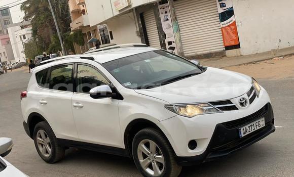 Acheter Neuf Voiture Toyota RAV4 Blanc à Dakar, Dakar