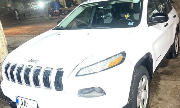 Acheter Occasion Voiture Jeep Cherokee Blanc à Dakar, Dakar Acheter Occasion Voiture Jeep Cherokee Blanc à Dakar, Dakar