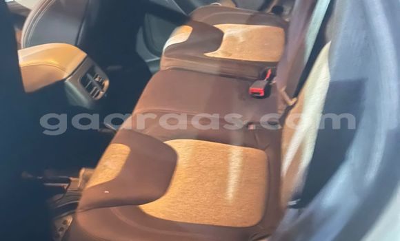 Acheter Occasion Voiture Jeep Cherokee Blanc à Dakar, Dakar Acheter Occasion Voiture Jeep Cherokee Blanc à Dakar, Dakar