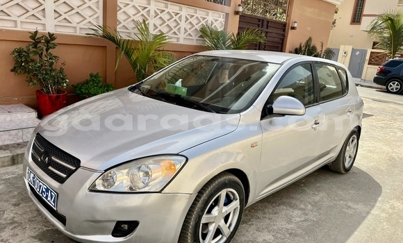 Acheter Occasion Voiture Kia Cee'd Gris à Dakar, Dakar
